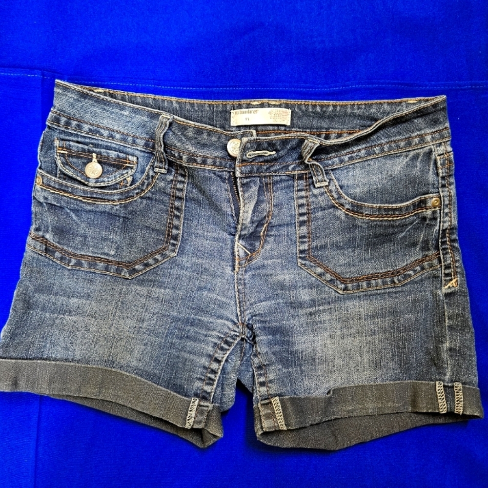 NO BOUNDARIES SHORT PANTS